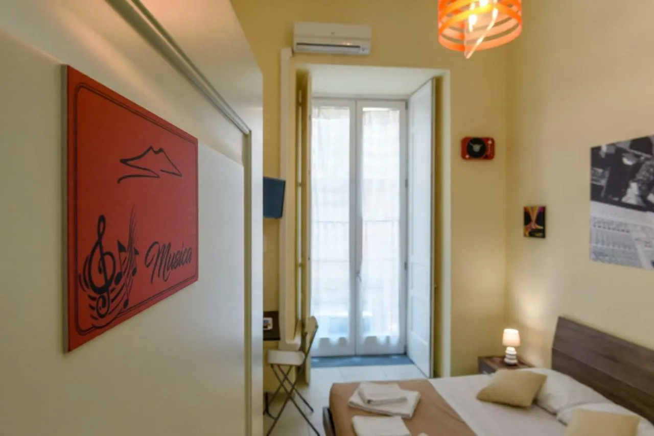 **  Sarracino Relais Panzió Nápoly Olaszország